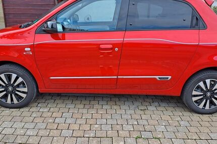 Renault Twingo 31.000 km 14.700 € Hartheim am Rhein 79258