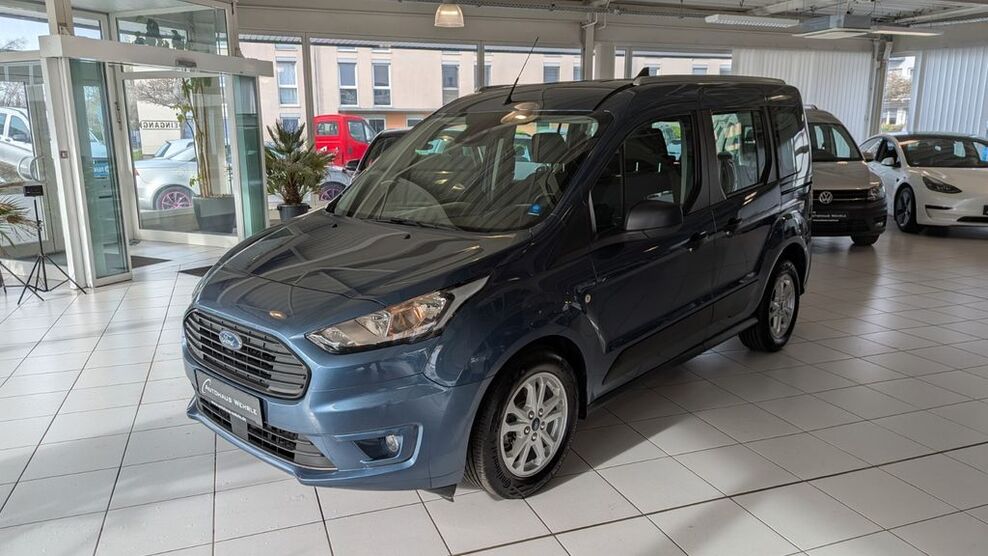 Ford Tourneo Connect 66.700 km 18.690 € Gundelfingen bei Freiburg 79194