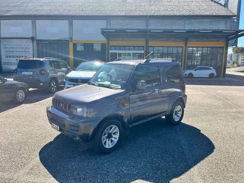 Suzuki Jimny 120.000 km 11.500 € Staufen 79219