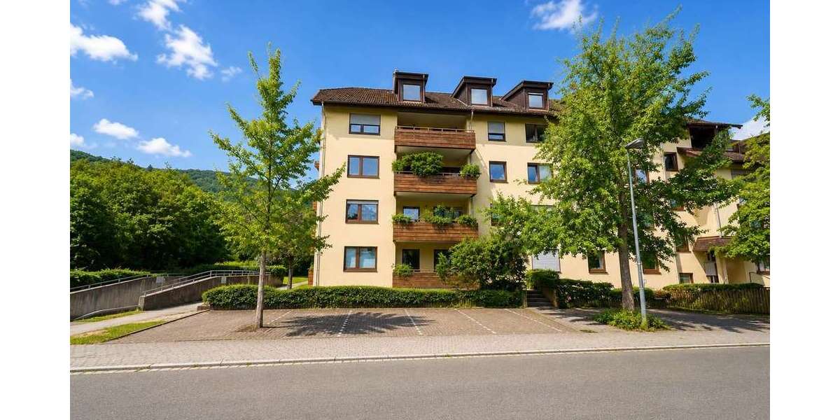 Etagenwohnung Staufen im Breisgau - 2 Zimmer, 80 m&sup2;, 298.000&euro; | Angebot:27281793