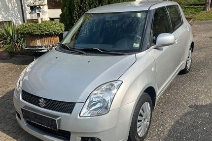 Suzuki Swift 67.472 km 4.500 &euro; Glottertal 79286