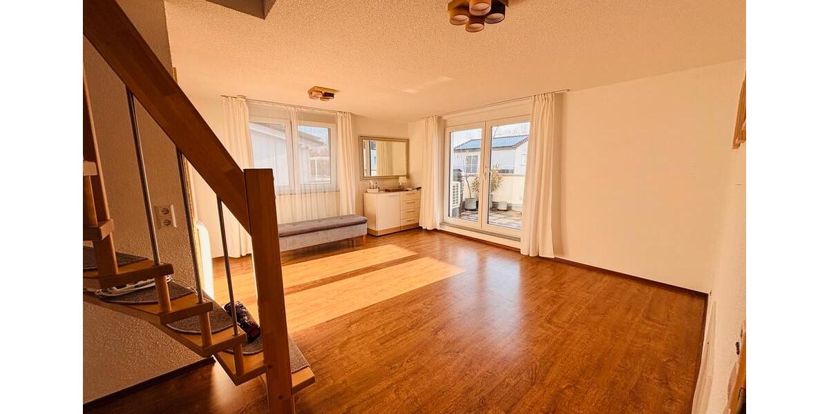 Doppelhaushälfte March - 7.5 Zimmer, 275 m&sup2;, 1.230.000&euro; | Angebot:24641570