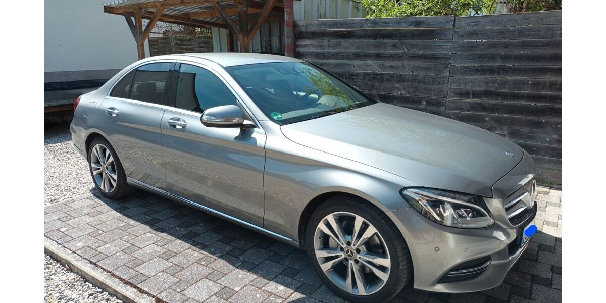 Mercedes-Benz 250 109.000 km 18.800 &euro; Weisweil 79367
