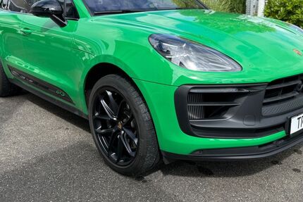 Porsche Macan 17.600 km 91.900 € Bad Krozingen 79189