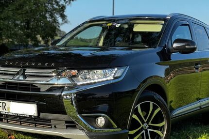Mitsubishi Outlander 156.000 km 14.990 € Breisach 79206