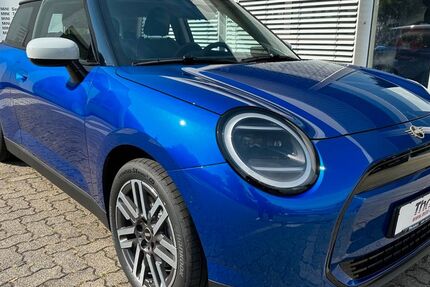 Mini Cooper 9.900 km 29.990 &euro; Sexau 79350