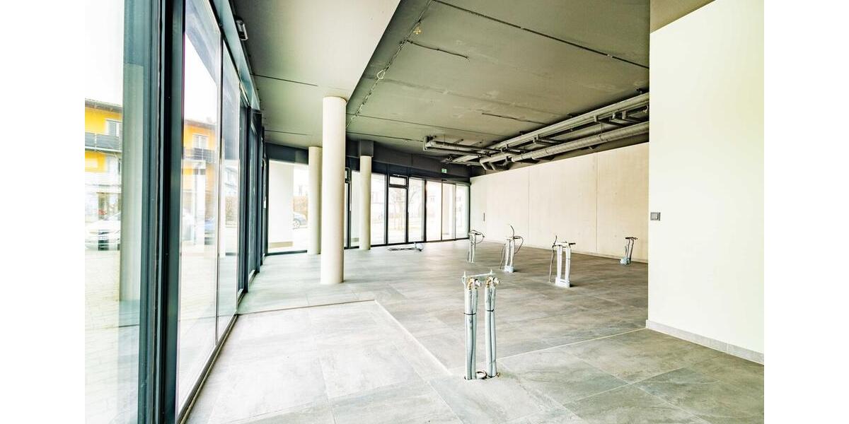 Gewerbeobjekt Freiburg im Breisgau Haslach - 2.000&euro; | Angebot:22448983