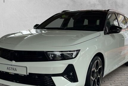 Opel Astra 8.000 km 27.950 € Furtwangen 78120