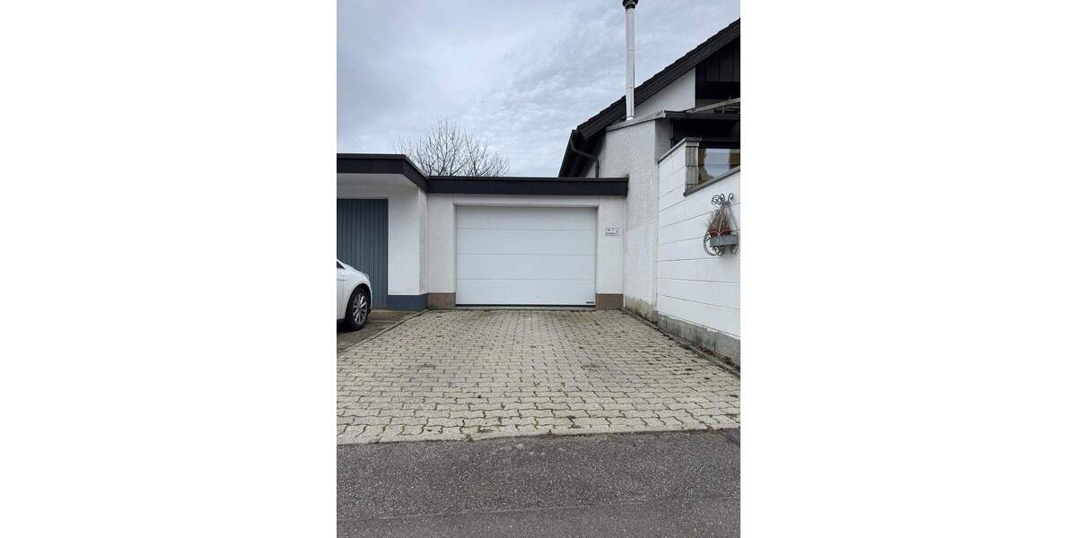 Einfamilienhaus Teningen Nimburg - 7 Zimmer, 220 m&sup2;, 2.500&euro; | Angebot:25177163