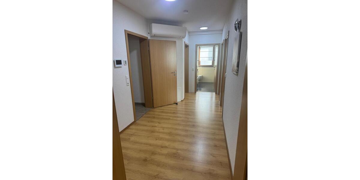 Doppelhaushälfte March - 13 Zimmer, 370 m&sup2;, 1.450.000&euro; | Angebot:24415609