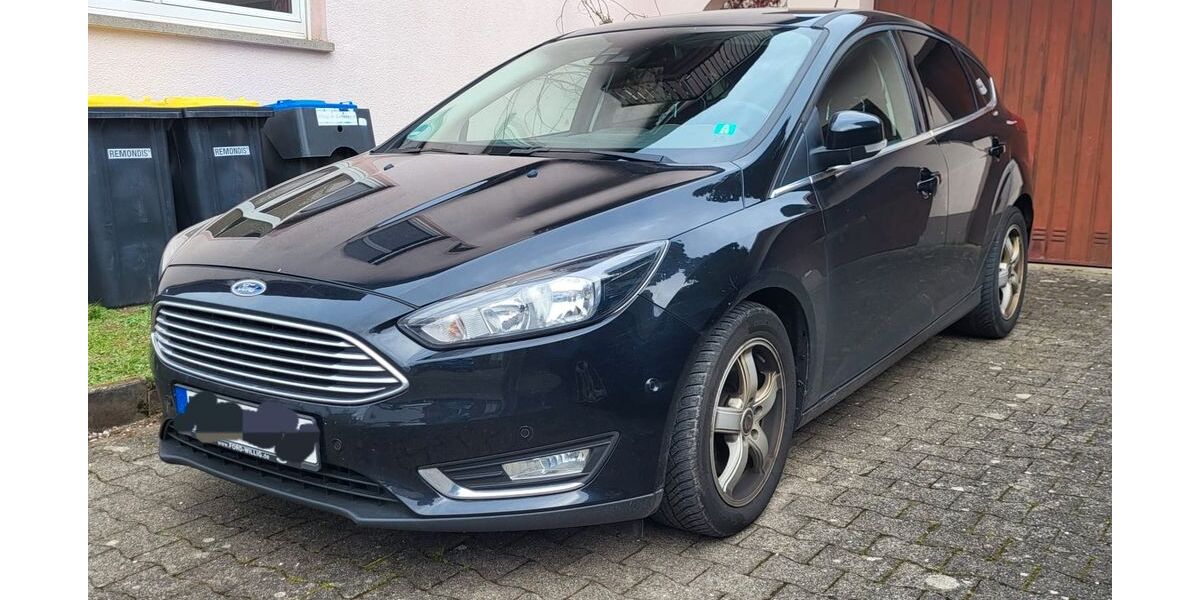 Ford Focus 117.572 km 8.200 &euro; Schallstadt 79227
