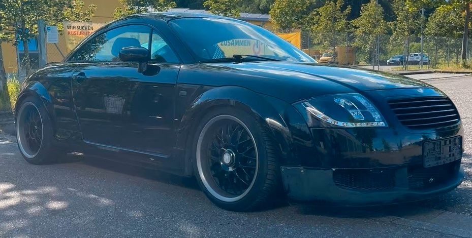 Audi TT 197.300 km 1.850 &euro; Freiburg 79108