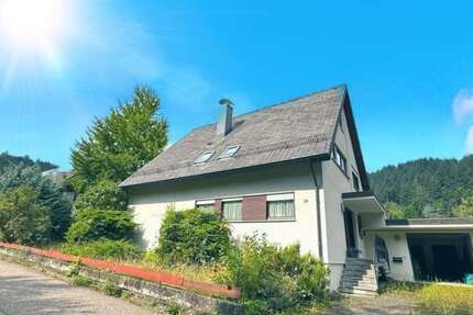 Haus zum Kaufen in Freiburg 570.000 € 221 m² 7 zimmer