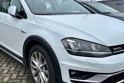 VW Golf 275.000 km 8.900 € Müllheim 79379