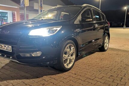 Ford Kuga 76.500 km 13.500 &euro; Waldkirch 79183