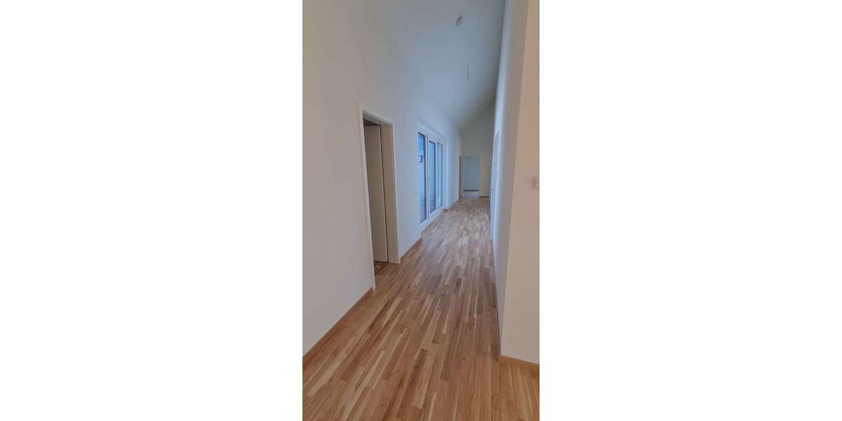 Wohnung zum Kaufen in March 680.000 € 111.86 m² 3 zimmer