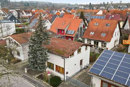 Haus Freiburg im Breisgau Munzingen - 9 Zimmer, 263 m&sup2;, 999.000&euro; | Angebot:26992926