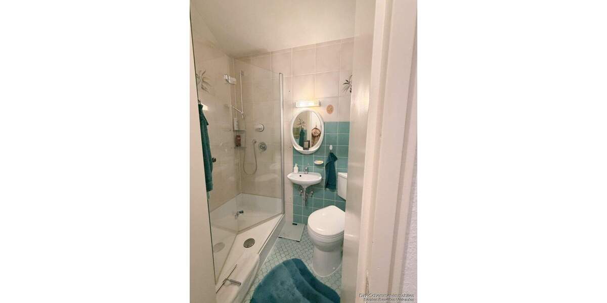 Etagenwohnung Freiburg im Breisgau Weingarten - 3 Zimmer, 82 m&sup2;, 290.000&euro; | Angebot:25746949