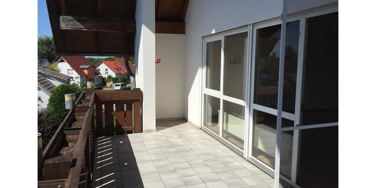 Dachgeschoßwohnung Neuenburg am Rhein - 4.5 Zimmer, 122 m&sup2;, 425.000&euro; | Angebot:26876365