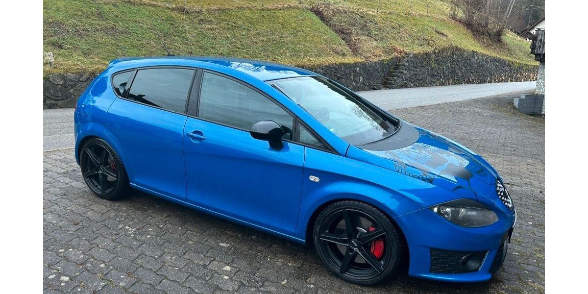 Seat Leon 168.430 km 8.800 &euro; Aitern 79677