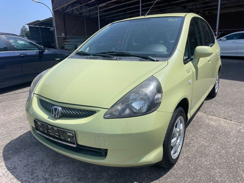 Honda Jazz 165.000 km 2.499 € Herbolzheim 79336