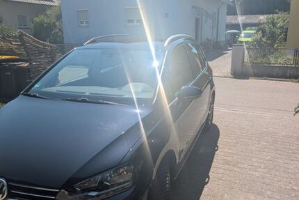 VW Golf Sportsvan 82.000 km 16.999 € Ihringen 79241