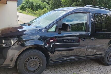 VW Caddy 226.000 km 10.400 &euro; Todtnau 79674