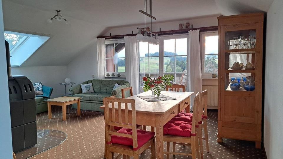 Mehrfamilienhaus, Wohnhaus Breitnau - 11 Zimmer, 240 m&sup2;, 669.000&euro; | Angebot:27267548