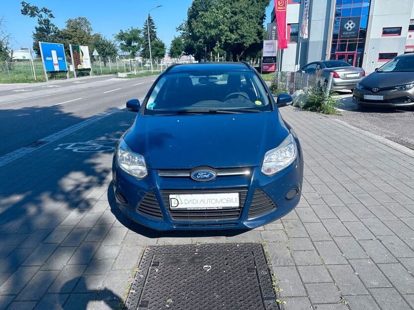 Ford Focus 326.000 km 1.990 € Freiburg 79108