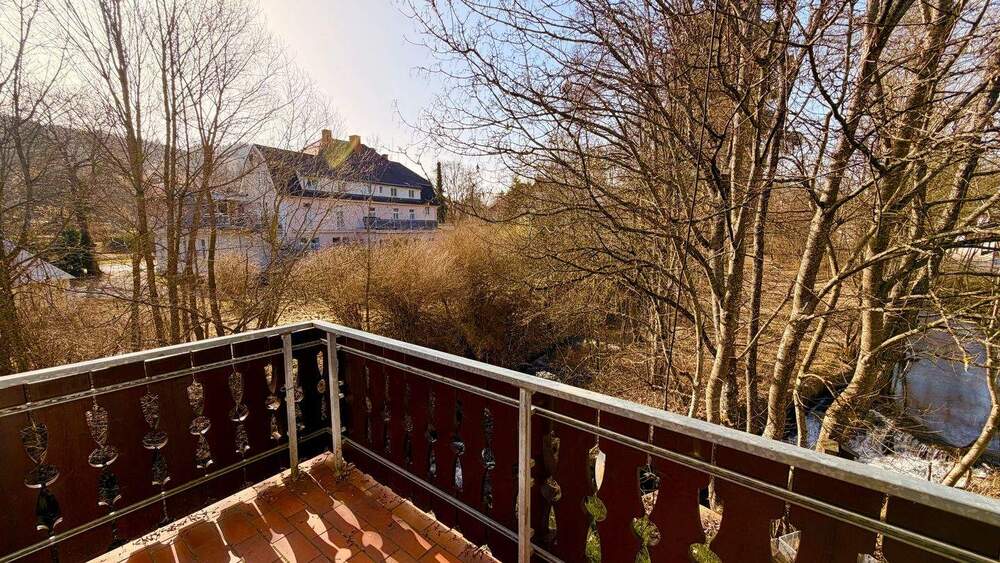 Etagenwohnung Lenzkirch - 4 Zimmer, 90 m&sup2;, 239.000&euro; | Angebot:25734832