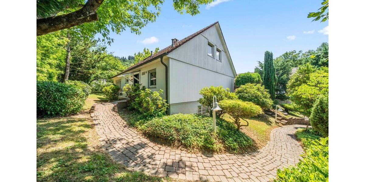 Einfamilienhaus Freiburg im Breisgau Herdern - 5 Zimmer, 182 m&sup2;, 2.184&euro; | Angebot:26551979