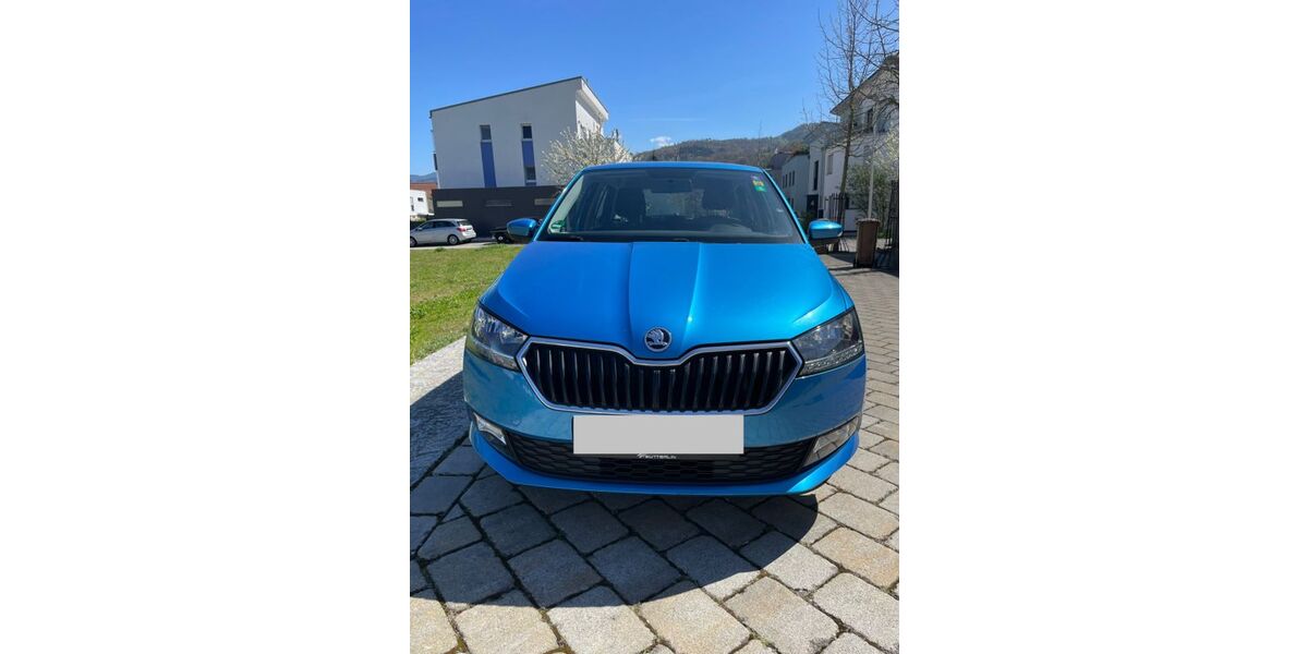 Skoda Fabia 70.000 km 10.000 &euro; Freiburg 79111