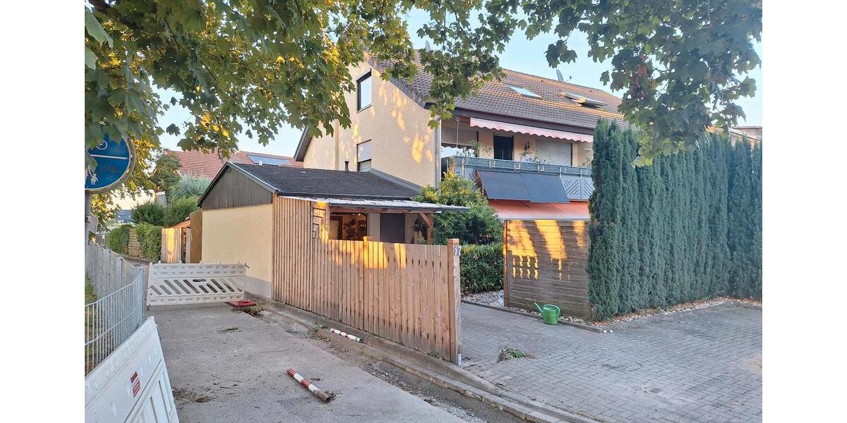 Doppelhaushälfte Bad Krozingen - 5 Zimmer, 158 m&sup2;, 560.000&euro; | Angebot:27150822
