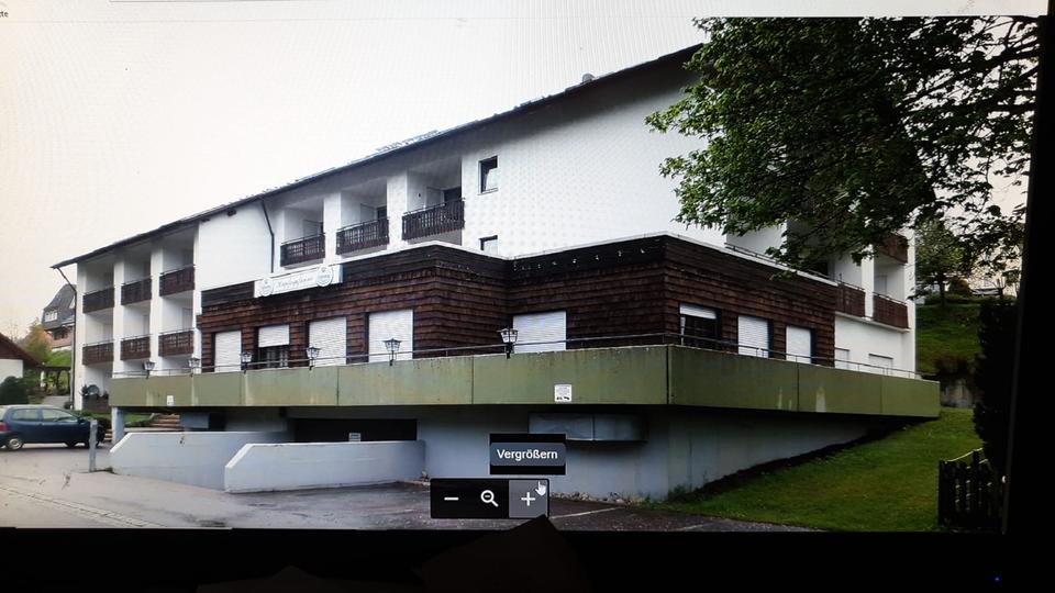 Erdgeschoßwohnung Furtwangen im Schwarzwald - 12 Zimmer, 400 m&sup2;, 160.000&euro; | Angebot:26313796