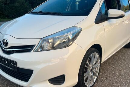 Toyota Yaris 150.000 km 6.500 € Freiburg 79108