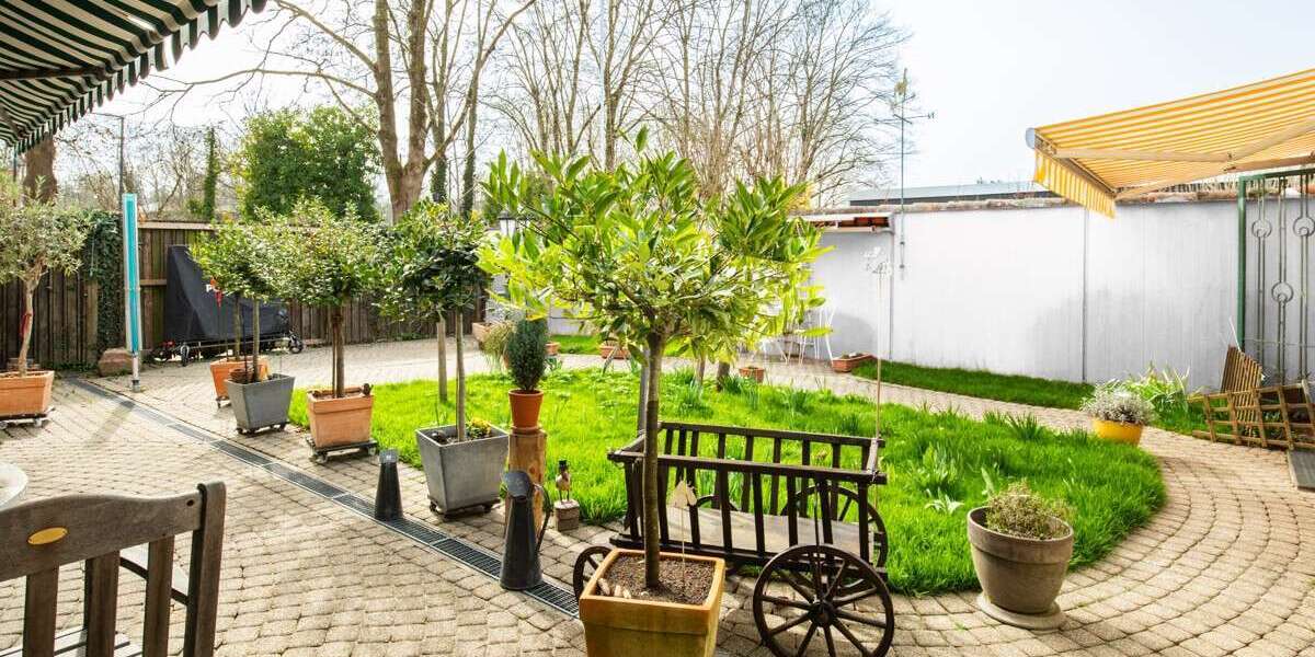 Einfamilienhaus Freiburg im Breisgau Betzenhausen - 4 Zimmer, 192 m&sup2;, 799.000&euro; | Angebot:25818913