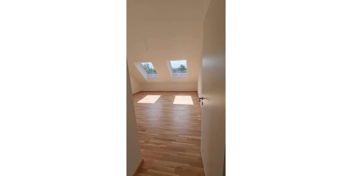 Etagenwohnung March-Holzhausen Holzhausen - 3 Zimmer, 112 m&sup2;, 680.000&euro; | Angebot:21301970
