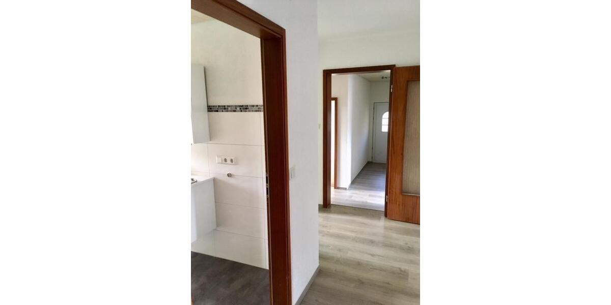 Etagenwohnung Müllheim - 4.5 Zimmer, 116 m&sup2;, 1.200&euro; | Angebot:26366191
