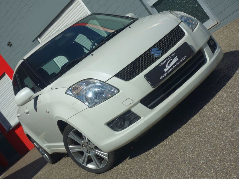 Suzuki Swift 135.000 km 4.300 € Freiburg 79111
