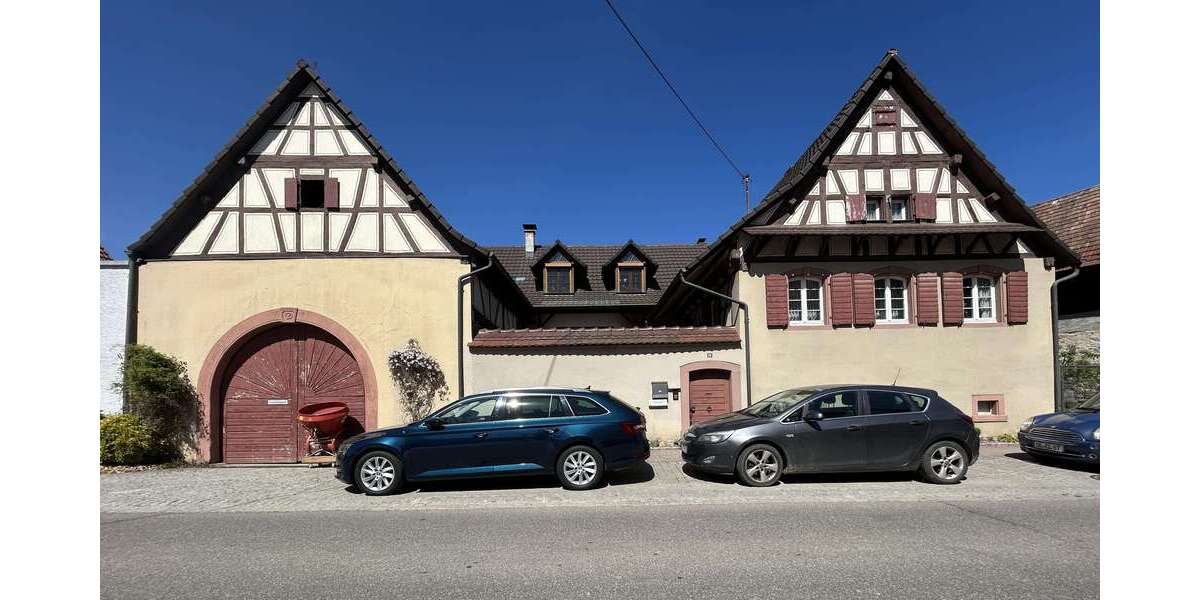 Einfamilienhaus Eichstetten - 8 Zimmer, 258 m&sup2;, 460.000&euro; | Angebot:27197859