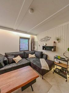 ZUM WOHLFÜHLEN, MIT HERRLICHEM BLICK - Erdgeschoßwohnung Waldkirch | Angebot:26129086