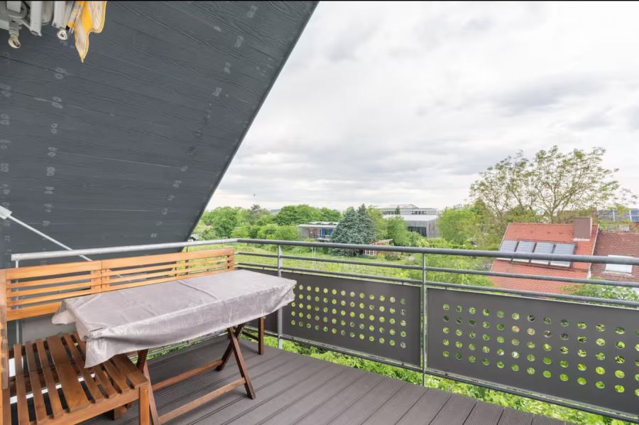 Provisionsfrei* Einmaliges saniertes 3FH, energetisch modernisiert - Mehrfamilienhaus, Wohnhaus Staufen | Angebot:25861407