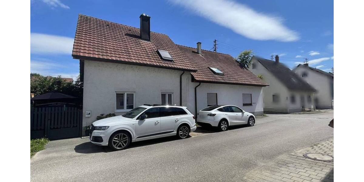 Mehrfamilienhaus, Wohnhaus Neuenburg - 8 Zimmer, 210 m&sup2;, 650.000&euro; | Angebot:25669952