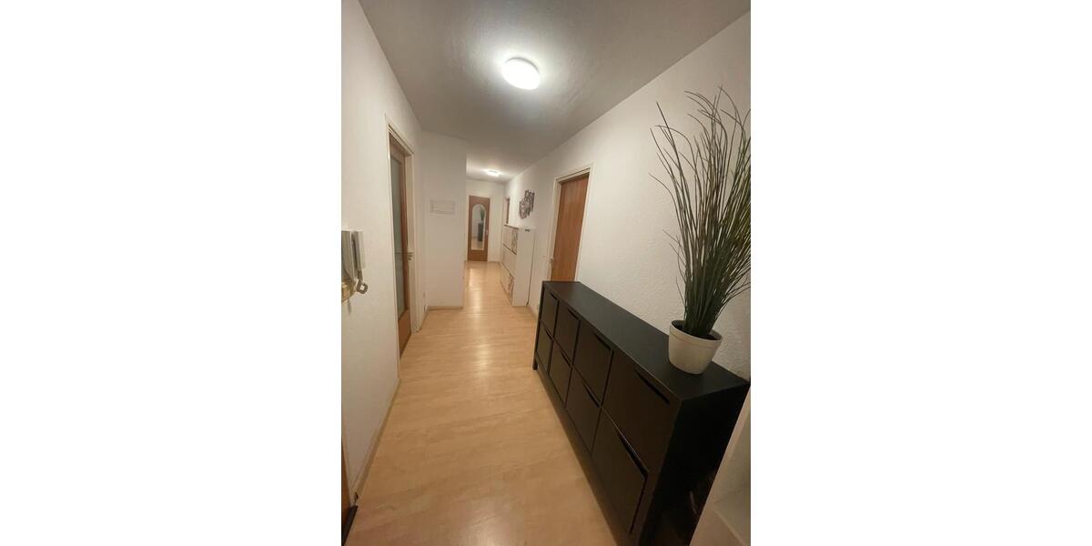 Etagenwohnung Freiburg im Breisgau Betzenhausen - 3.5 Zimmer, 81 m&sup2;, 350.000&euro; | Angebot:27223252