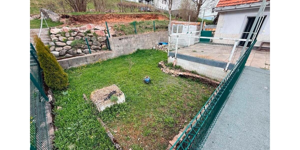 Einfamilienhaus Furtwangen im Schwarzwald - 5 Zimmer, 180 m&sup2;, 300.000&euro; | Angebot:27244512