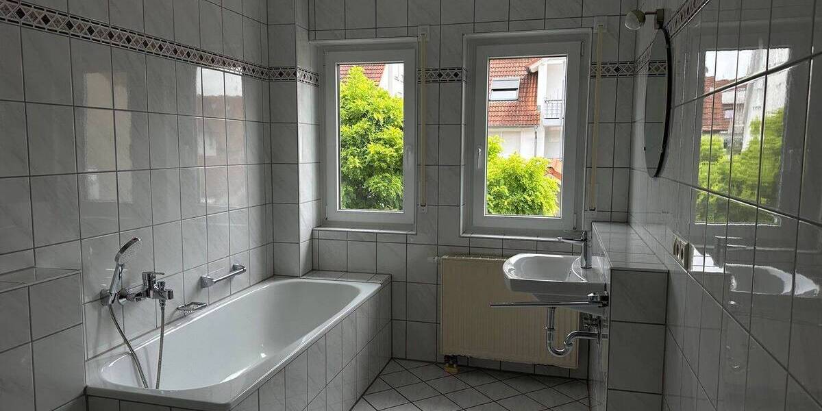 Reihenmittelhaus Endingen - 5 Zimmer, 145 m&sup2;, 1.600&euro; | Angebot:26879029