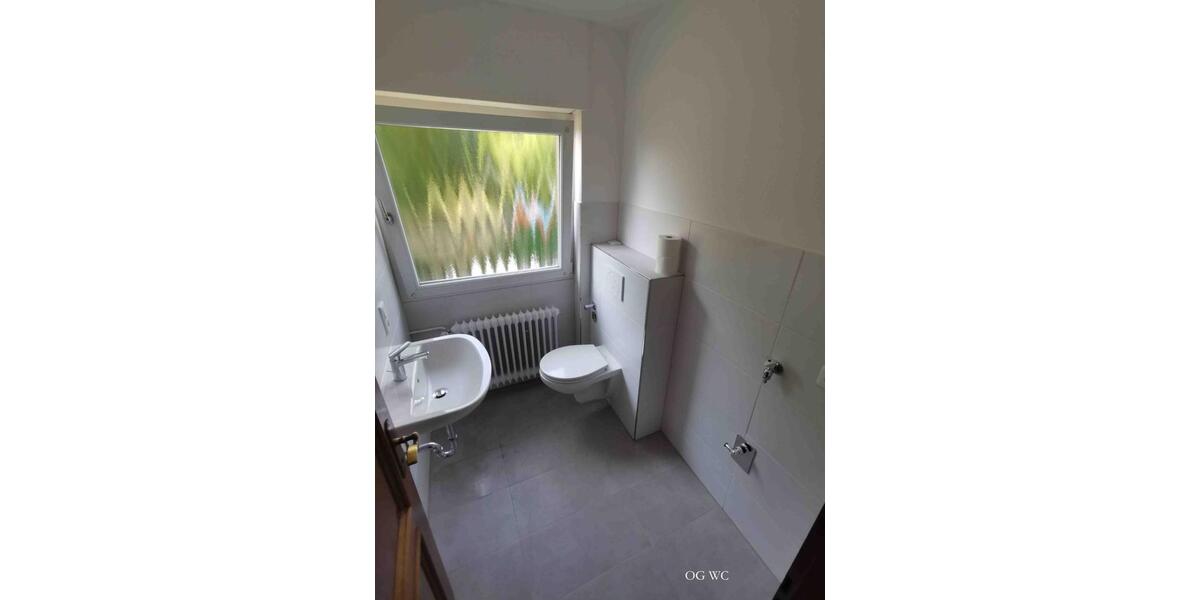 Etagenwohnung Emmendingen - 6 Zimmer, 134 m&sup2;, 1.570&euro; | Angebot:24506797