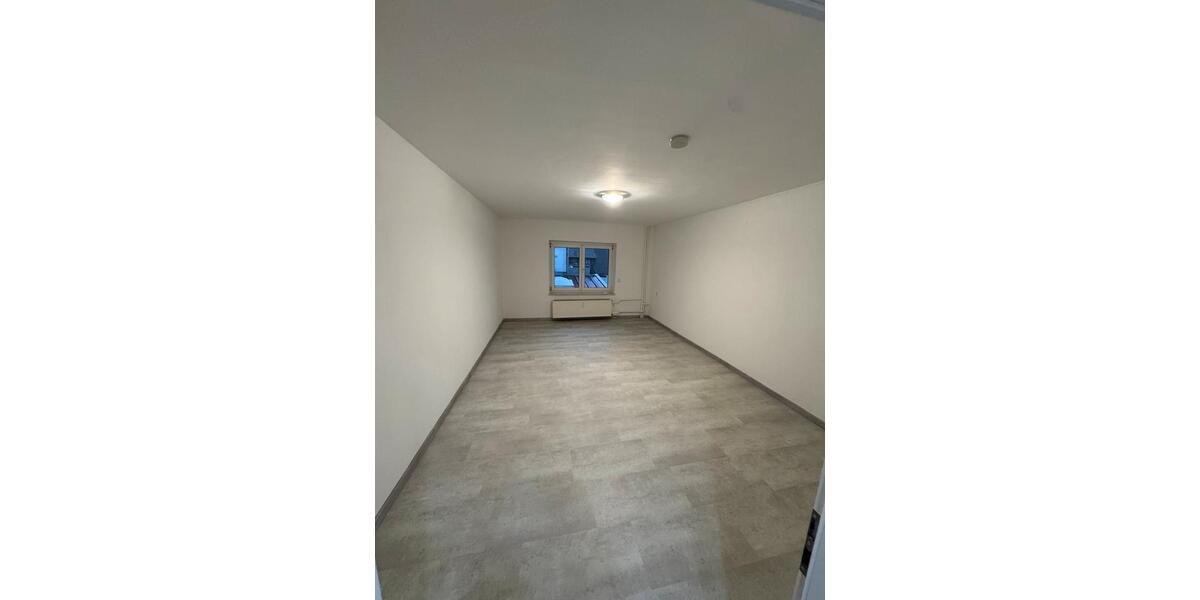 Etagenwohnung Eschbach - 6 Zimmer, 154 m&sup2;, 350.000&euro; | Angebot:25895206