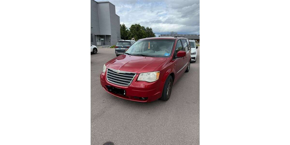 Chrysler Town & Country 157.000 km 9.500 &euro; Freiburg 79115
