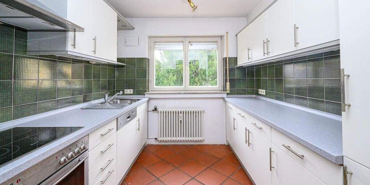Etagenwohnung Freiburg Altstadt - 3 Zimmer, 135 m&sup2;, 699.000&euro; | Angebot:24992452